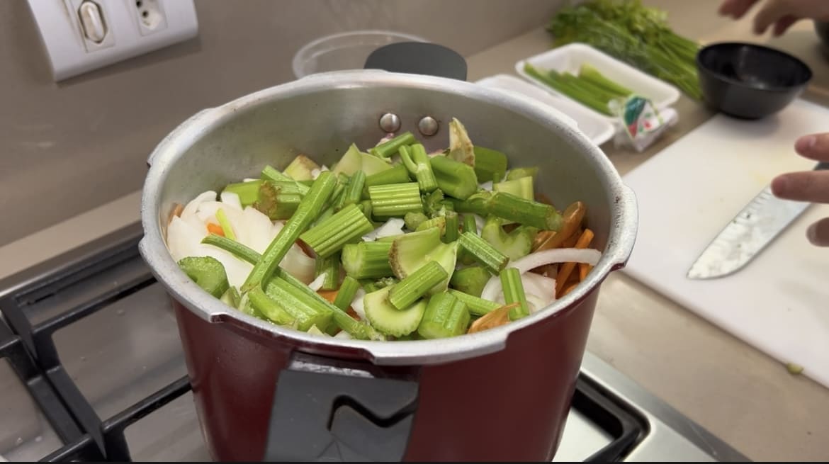 Preparo de caldo